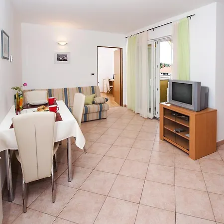 Apartment Davorka *