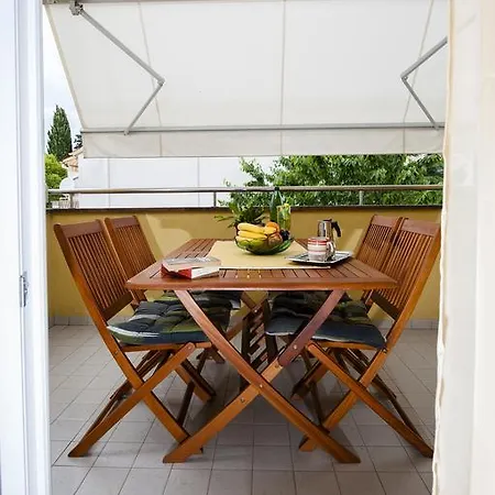 Apartment Davorka *