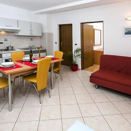 Apartment Davorka *